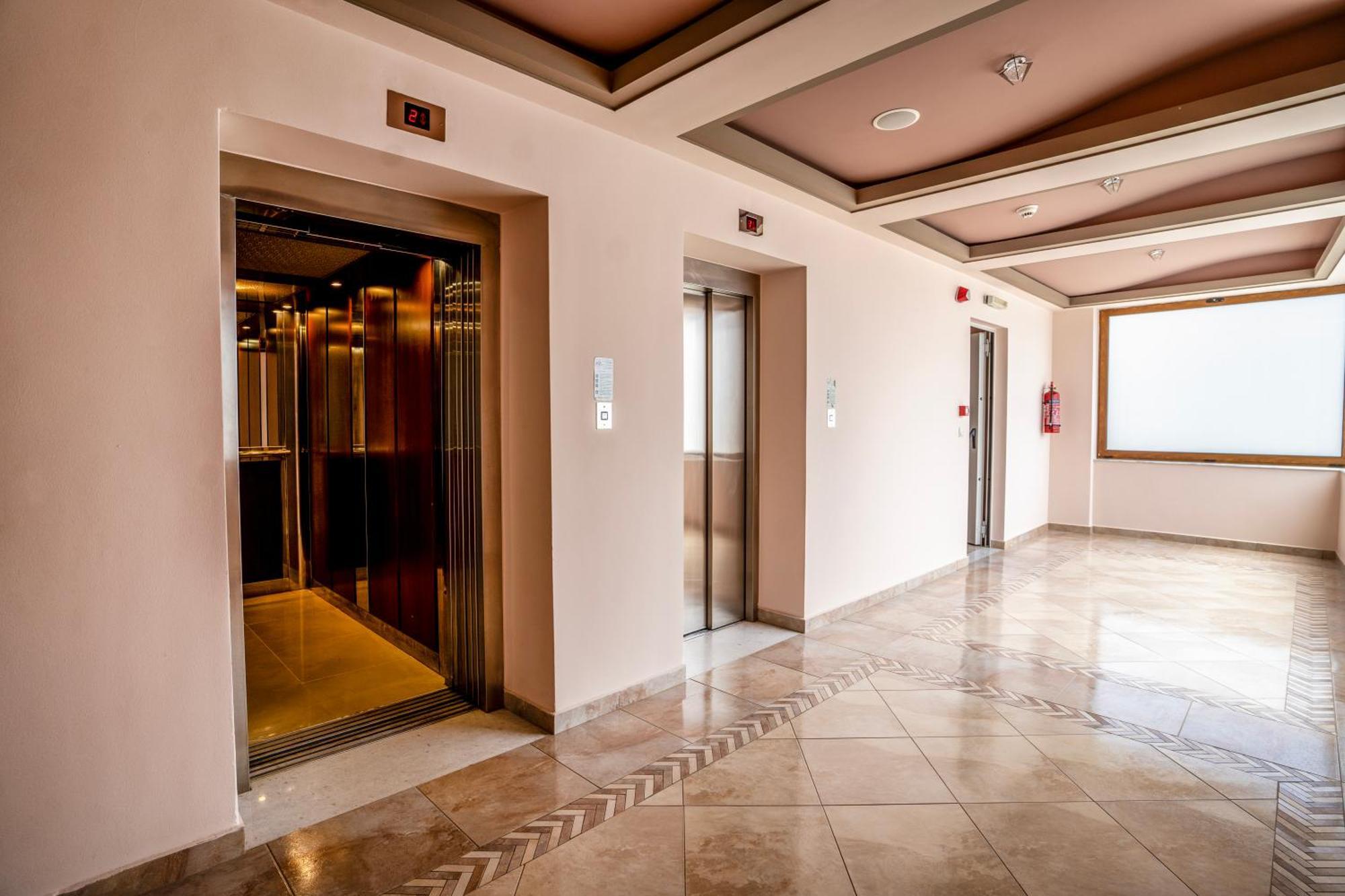Evia Hotel & Suites Marmari (Evia) Exterior foto