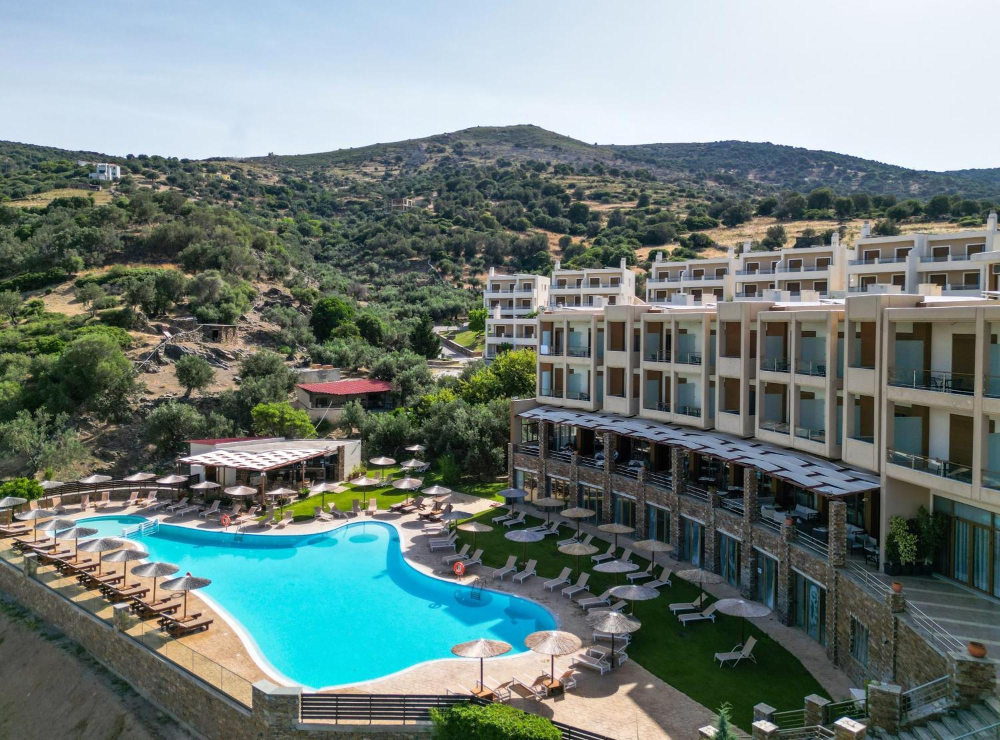 Evia Hotel & Suites Marmari (Evia) Exterior foto
