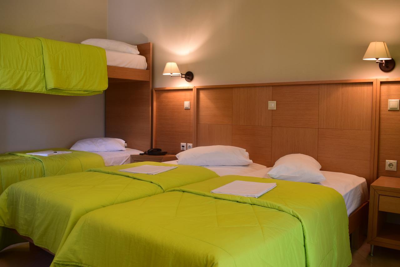 Evia Hotel & Suites Marmari (Evia) Exterior foto